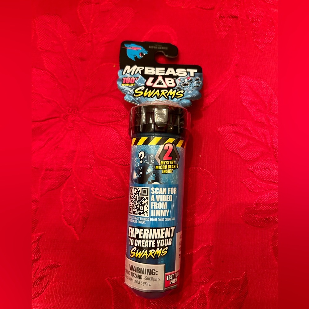 Mr. Beast Lab Swarms Test Tube Pack w/ 2 Mystery Micro Beasts